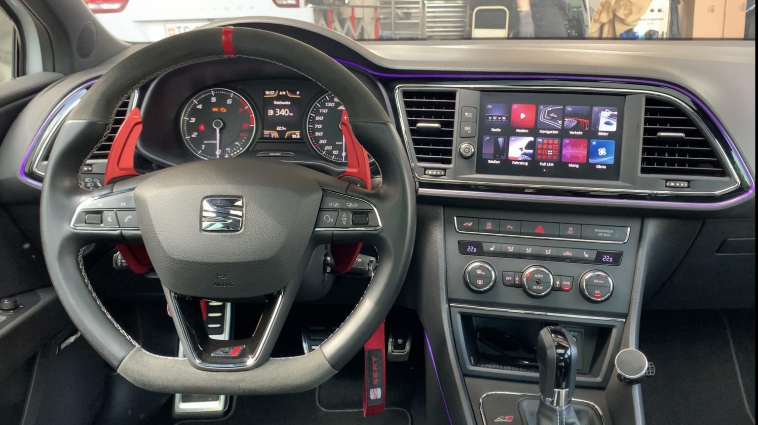 Seat Leon Cupra (5F) MIB2 Retrofit fahrzeugcodierung.ch